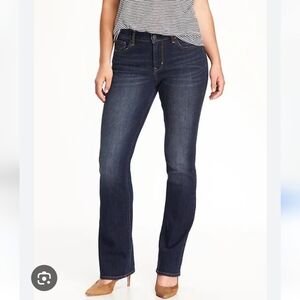 Old Navy Women's Curvy Boot Cut Jeans Sz 2 SHORT Dark Wash Denim Casual Stretch